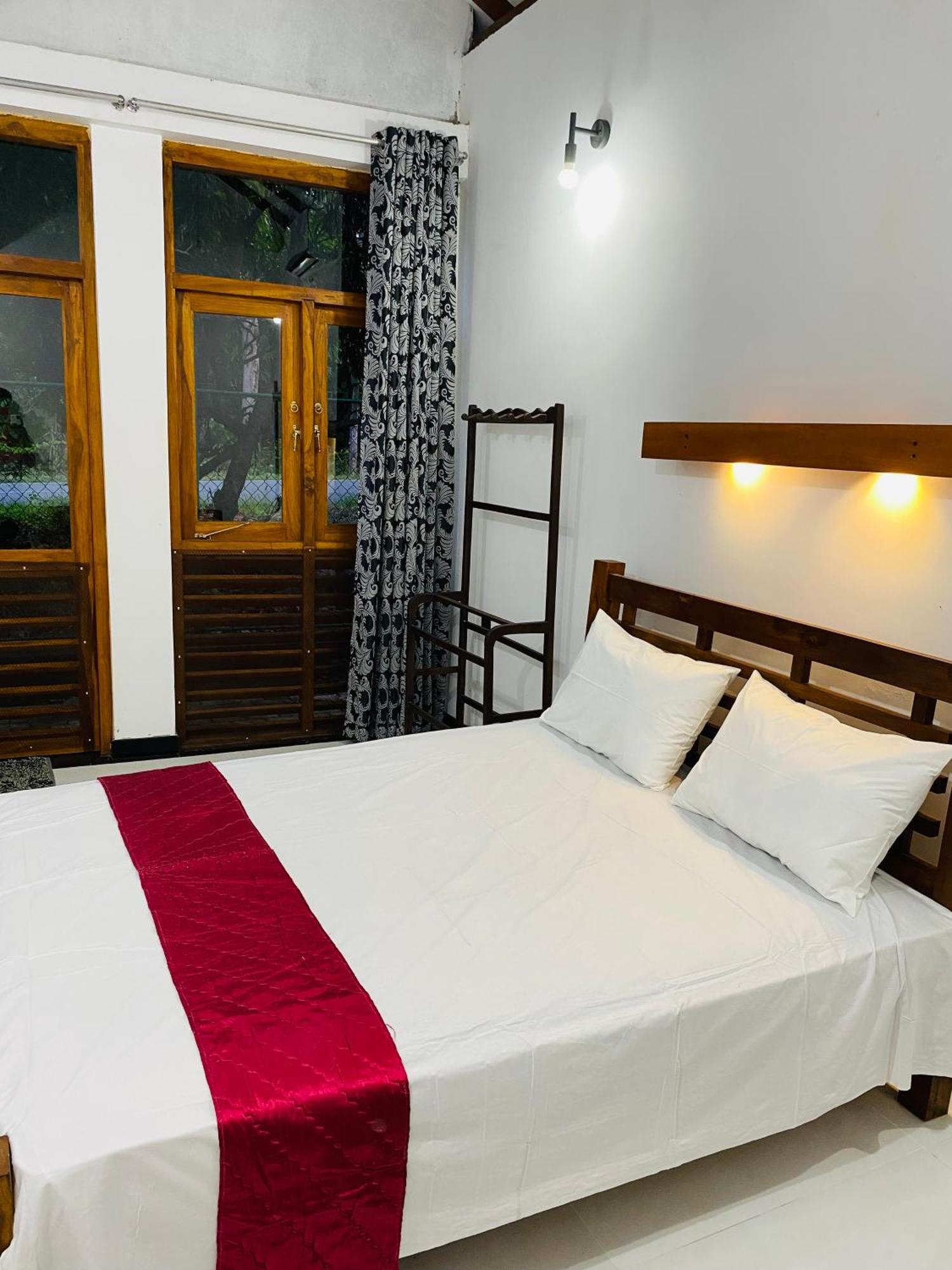 Sigiri Holiday Bungalow Sigiriya Ngoại thất bức ảnh