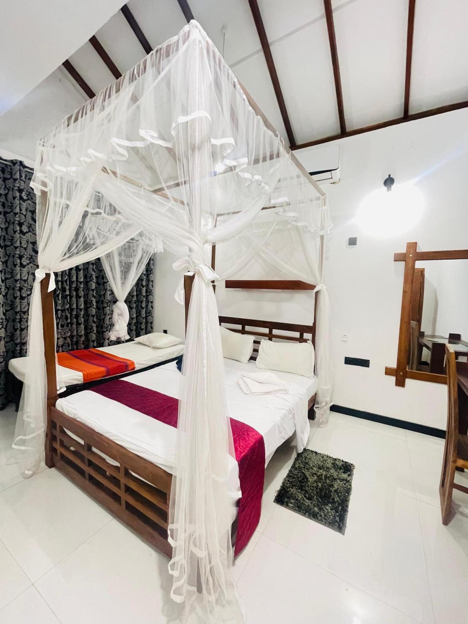 Sigiri Holiday Bungalow Sigiriya Ngoại thất bức ảnh